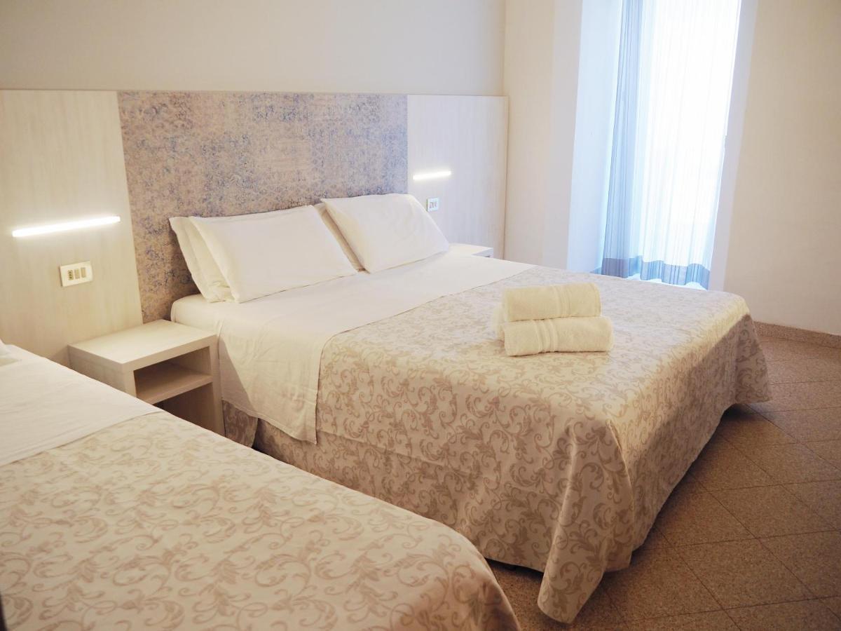 Hotel Olympia غابيتّشي ماري المظهر الخارجي الصورة