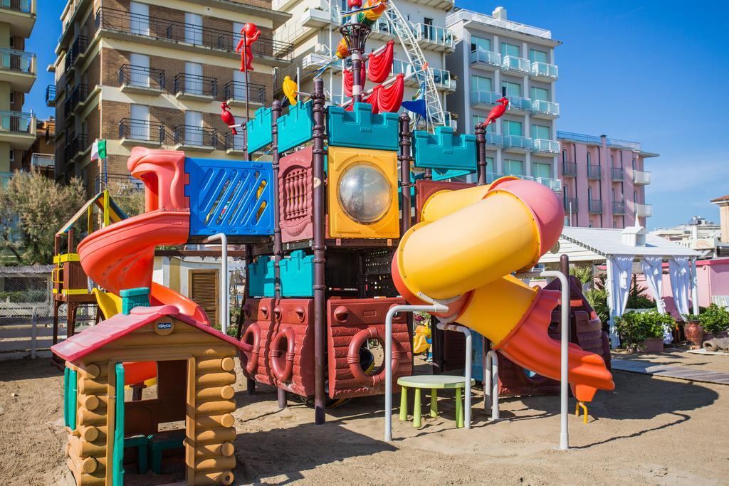 Hotel Olympia غابيتّشي ماري المظهر الخارجي الصورة