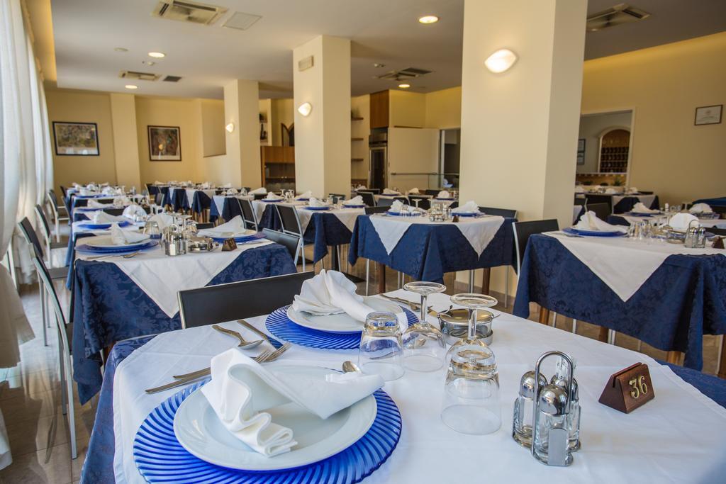 Hotel Olympia غابيتّشي ماري المظهر الخارجي الصورة